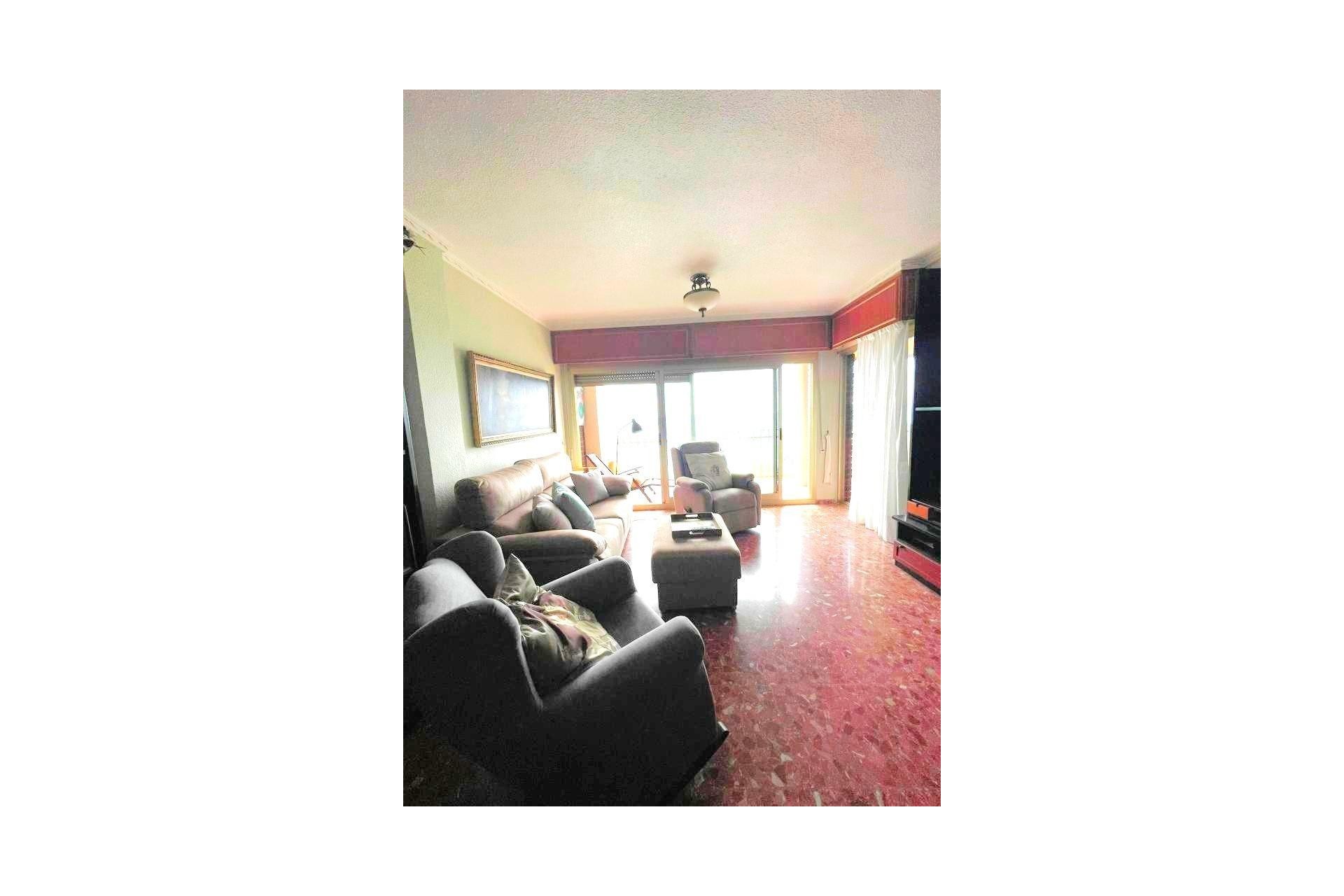 Resale - Apartment -
Torrevieja - Estacion De Autobuses