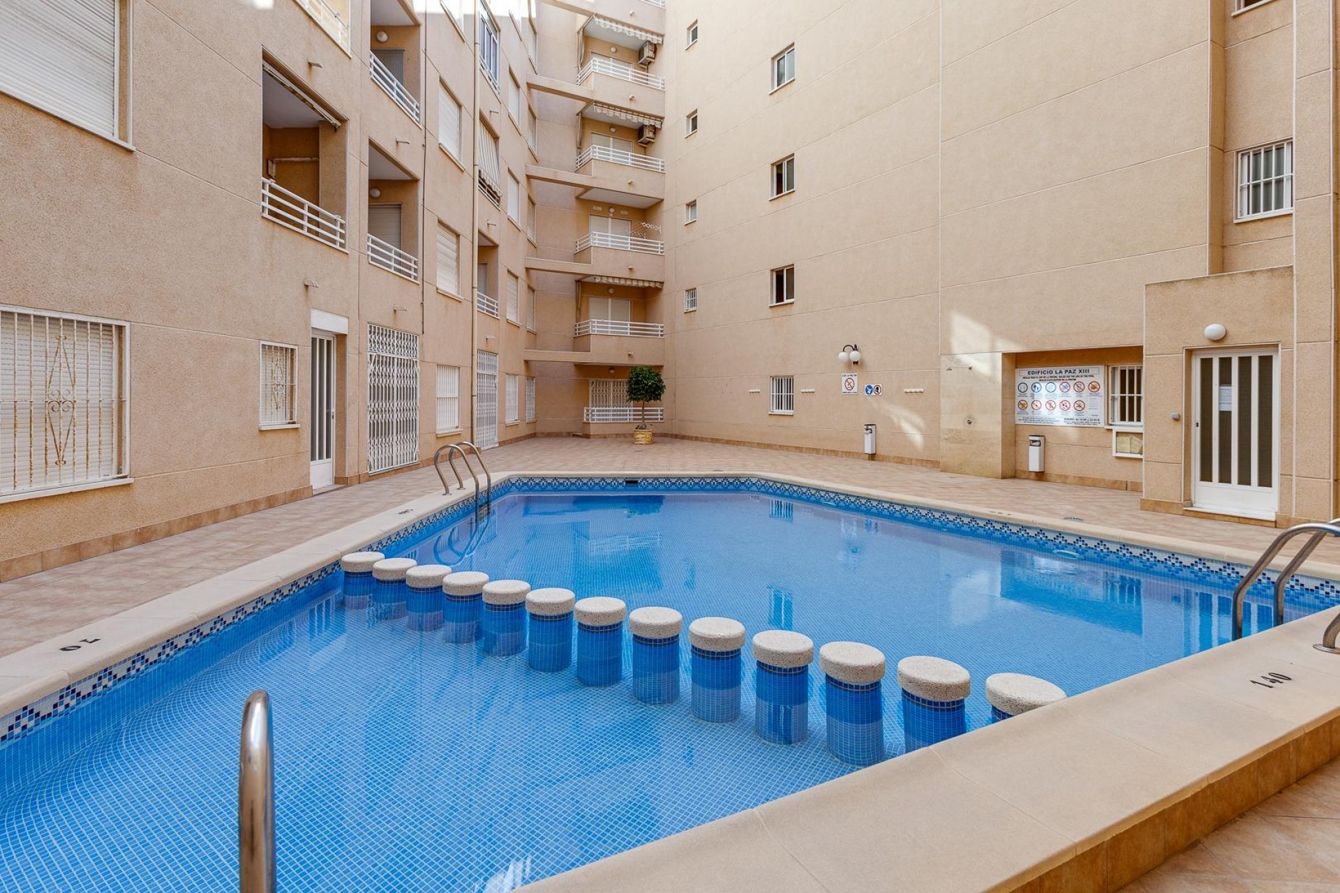 Resale - Apartment -
Torrevieja - Estacion De Autobuses