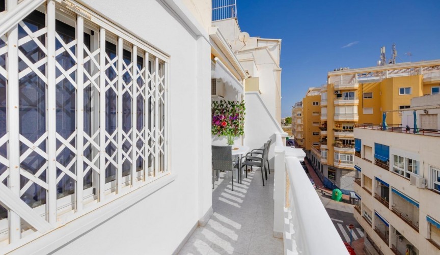 Resale - Apartment -
Torrevieja - Estacion De Autobuses