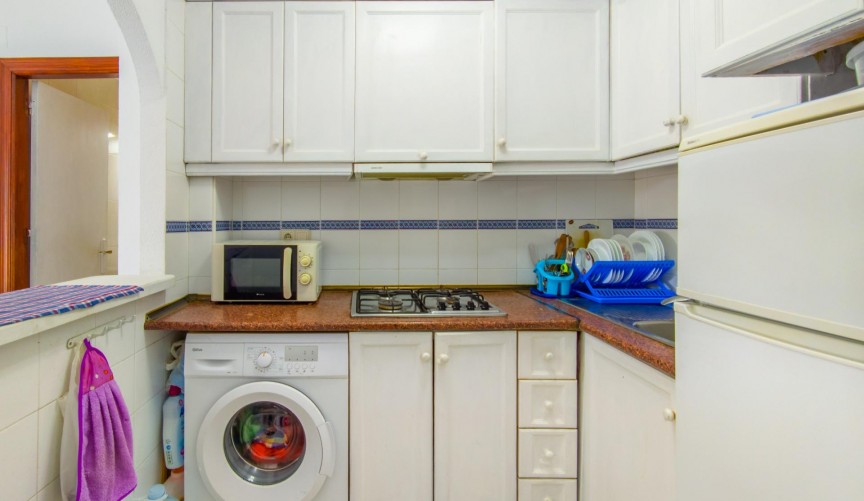 Resale - Apartment -
Torrevieja - Estacion De Autobuses