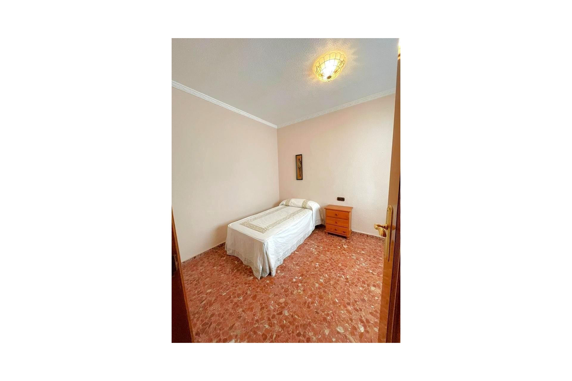 Resale - Apartment -
Torrevieja - Estacion De Autobuses