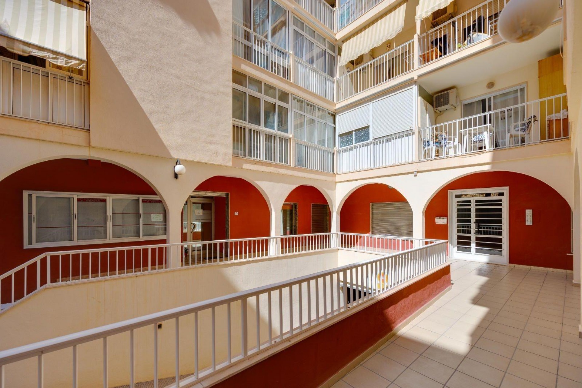 Resale - Apartment -
Torrevieja - Estacion De Autobuses