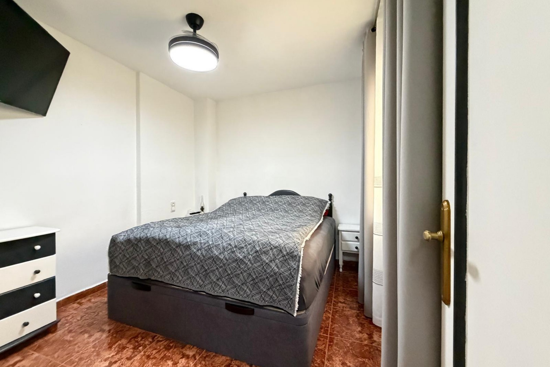 Resale - Apartment -
Torrevieja - Estacion De Autobuses