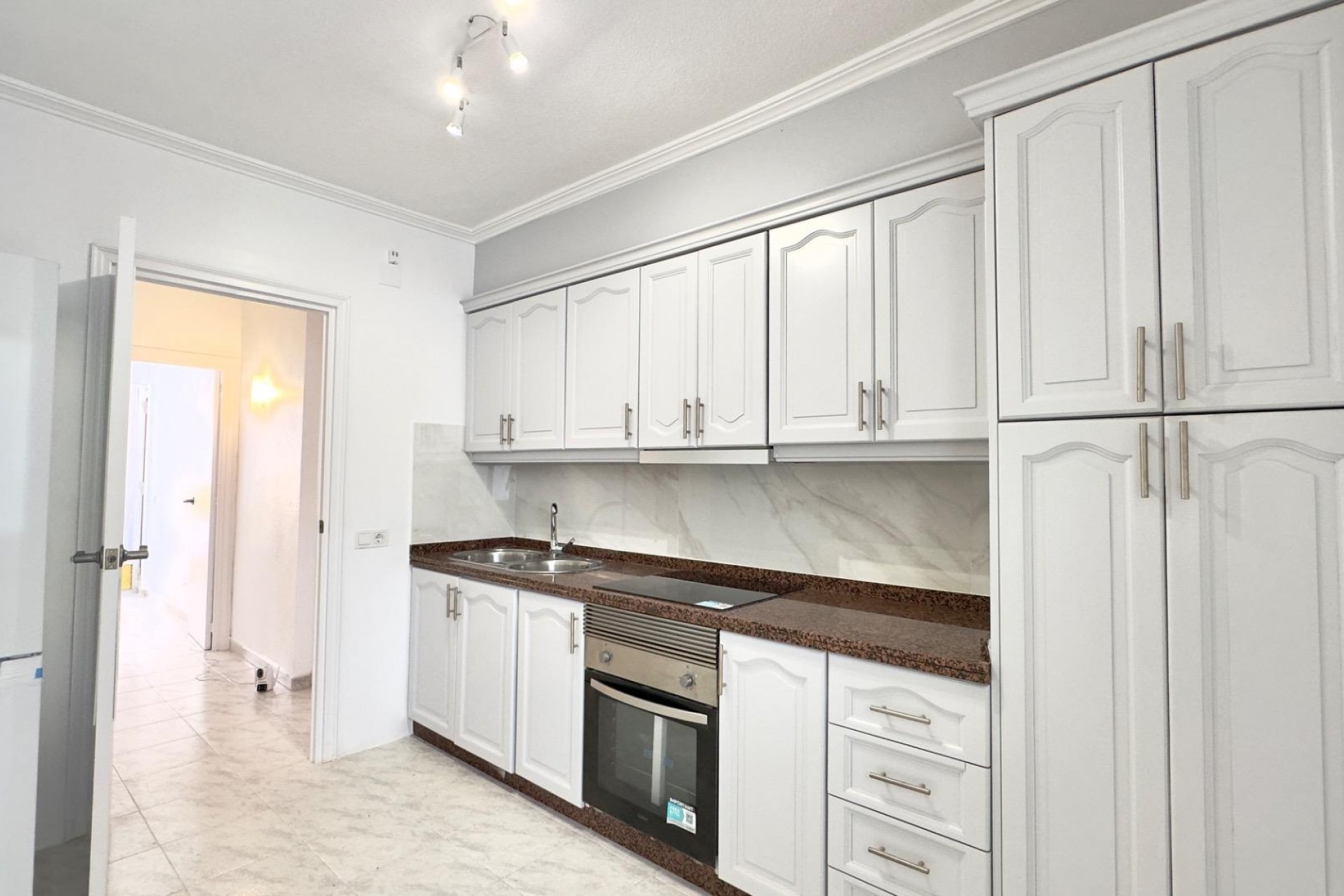 Resale - Apartment -
Torrevieja - Estacion De Autobuses