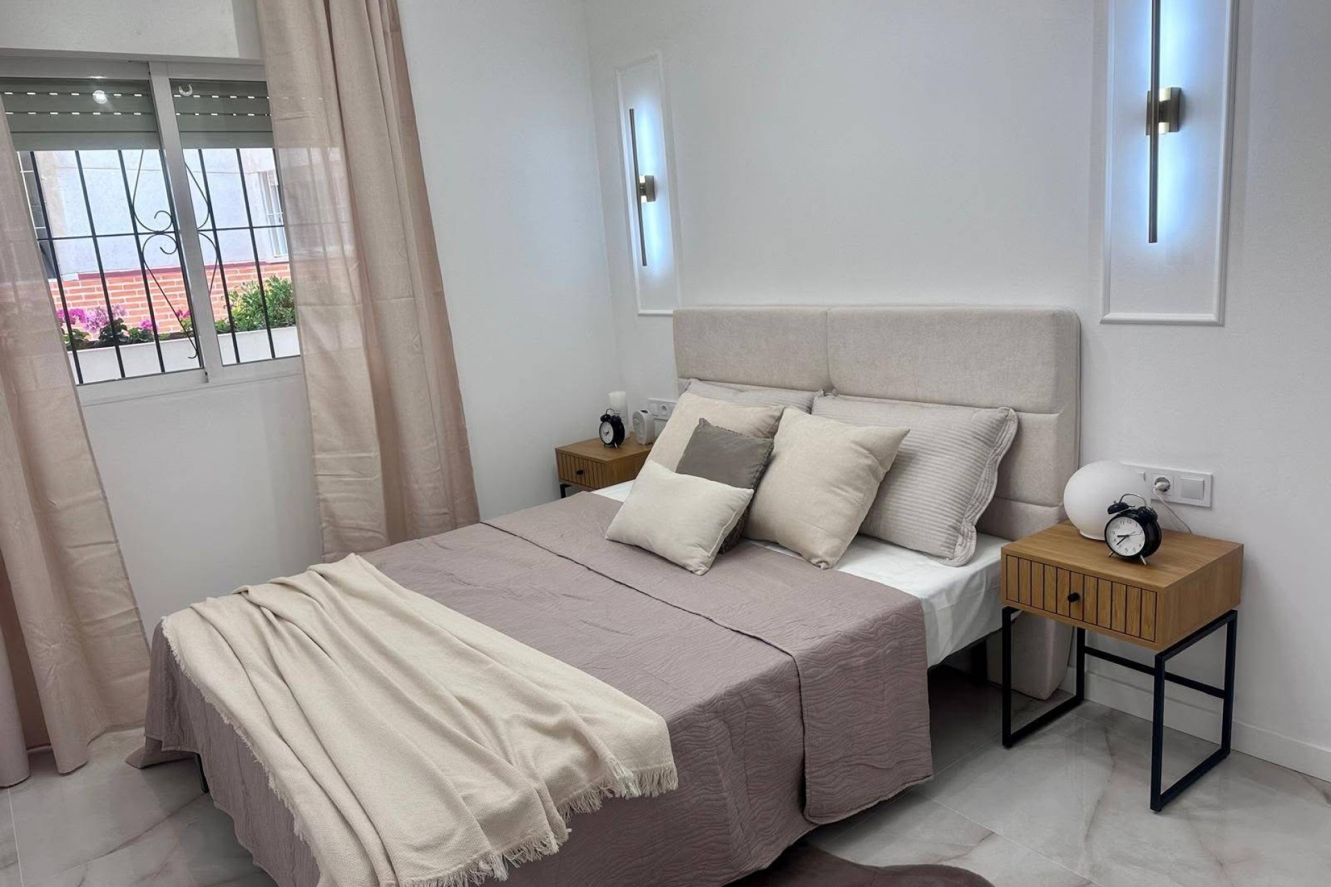 Resale - Apartment -
Torrevieja - Estacion De Autobuses