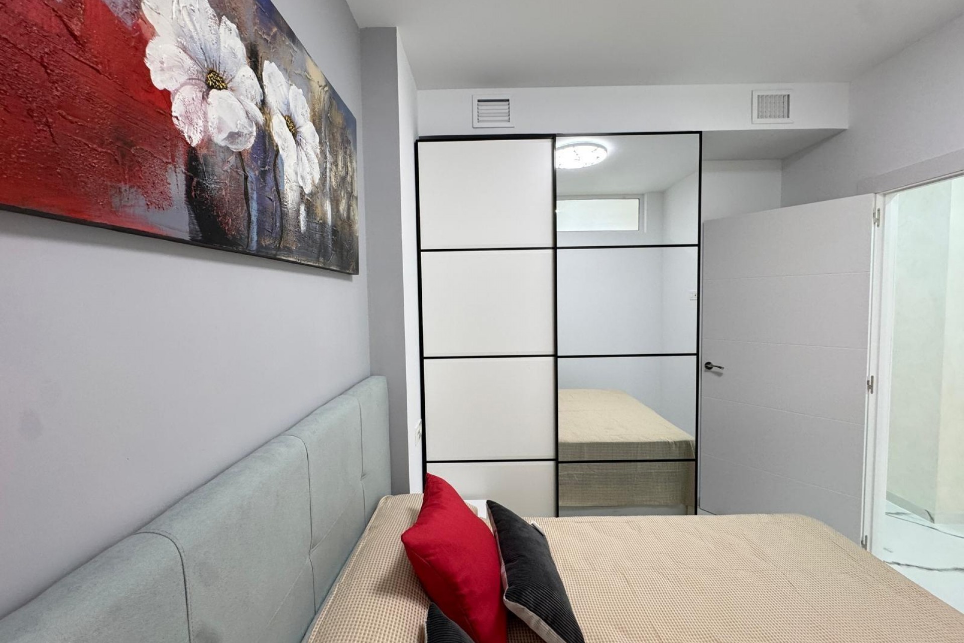 Resale - Apartment -
Torrevieja - Estacion De Autobuses