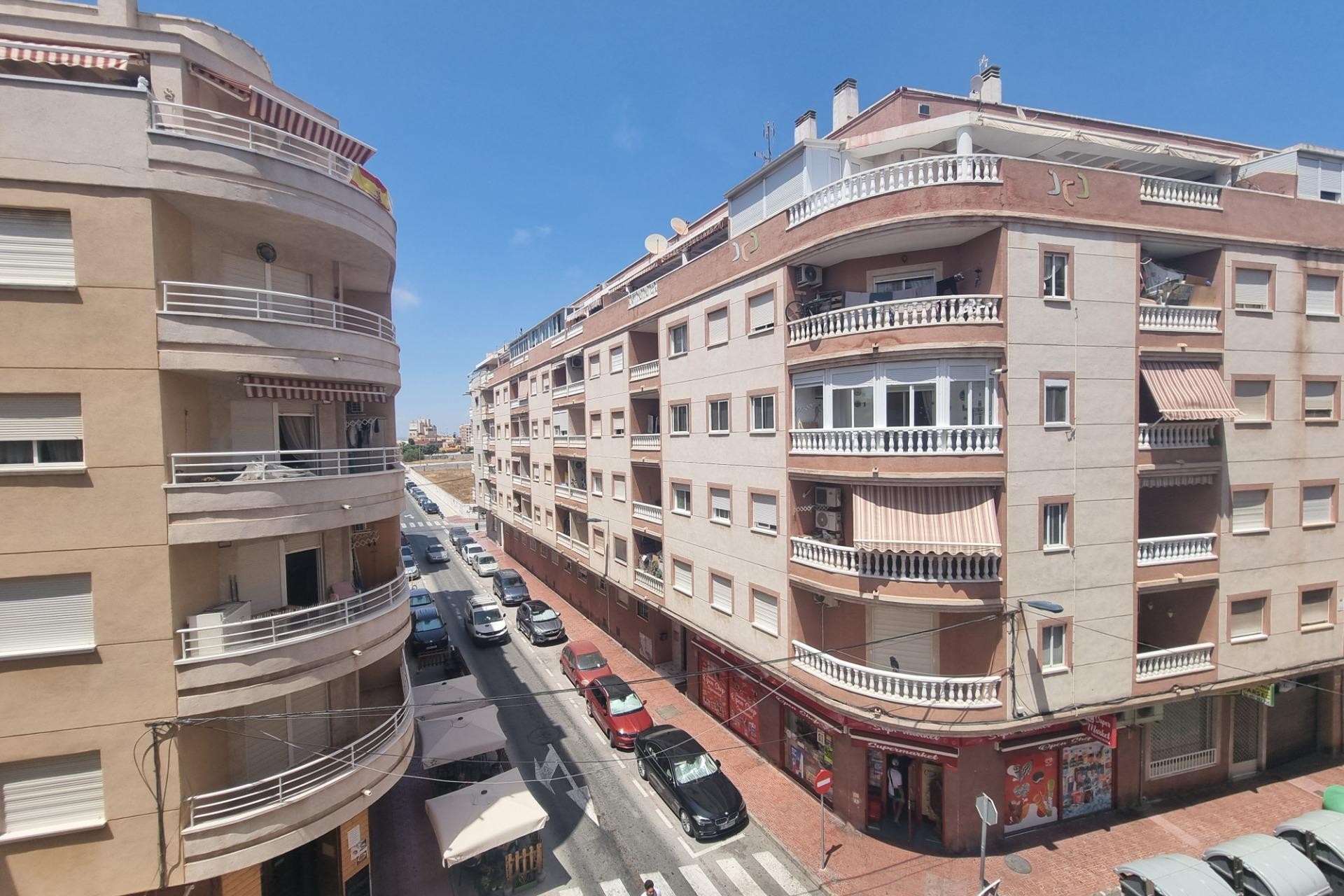 Resale - Apartment -
Torrevieja - Estacion De Autobuses