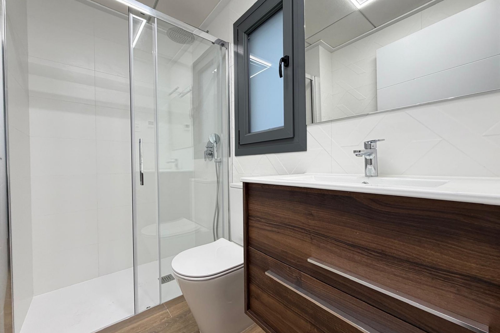Resale - Apartment -
Torrevieja - Estacion De Autobuses
