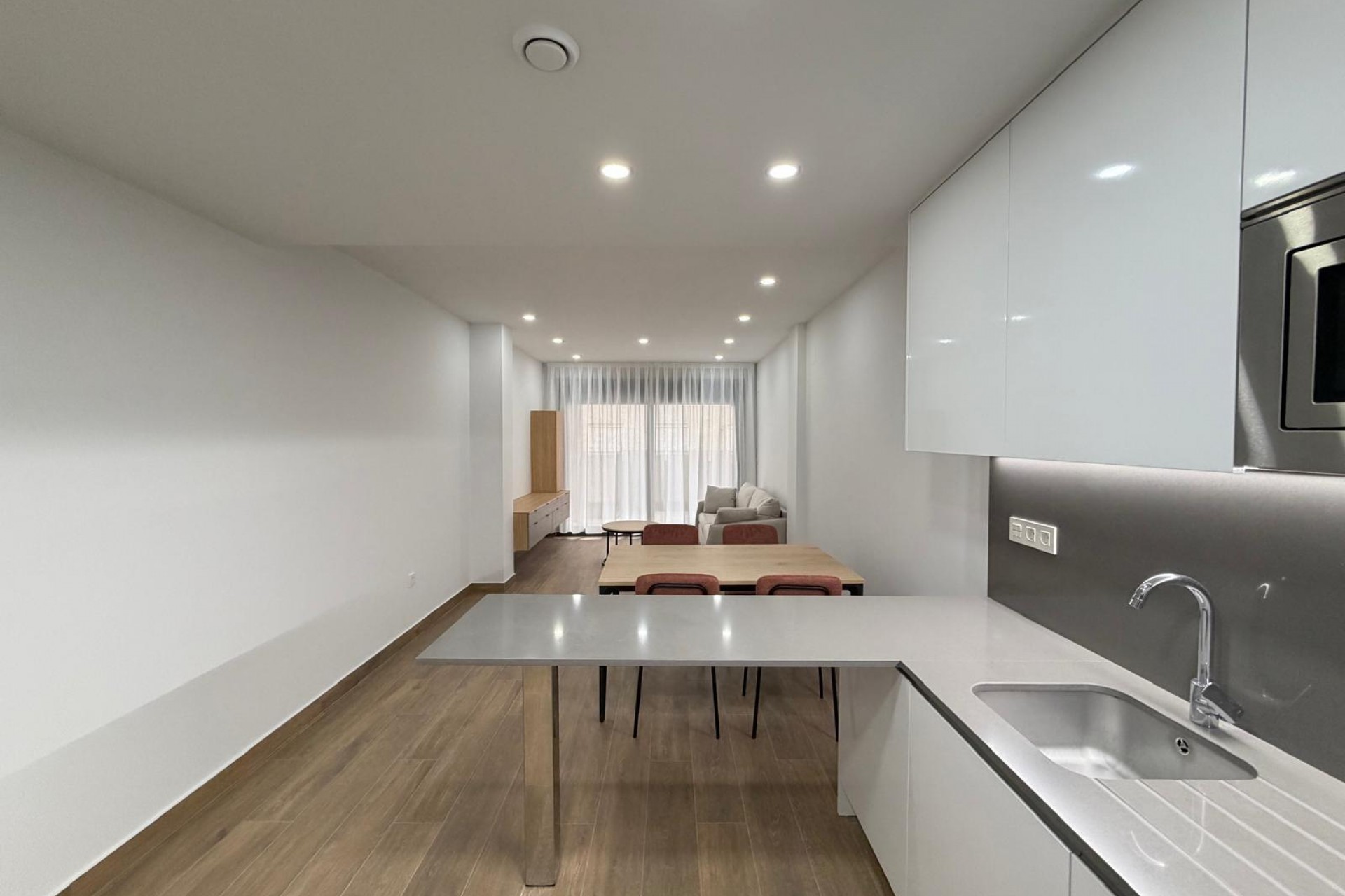 Resale - Apartment -
Torrevieja - Estacion De Autobuses