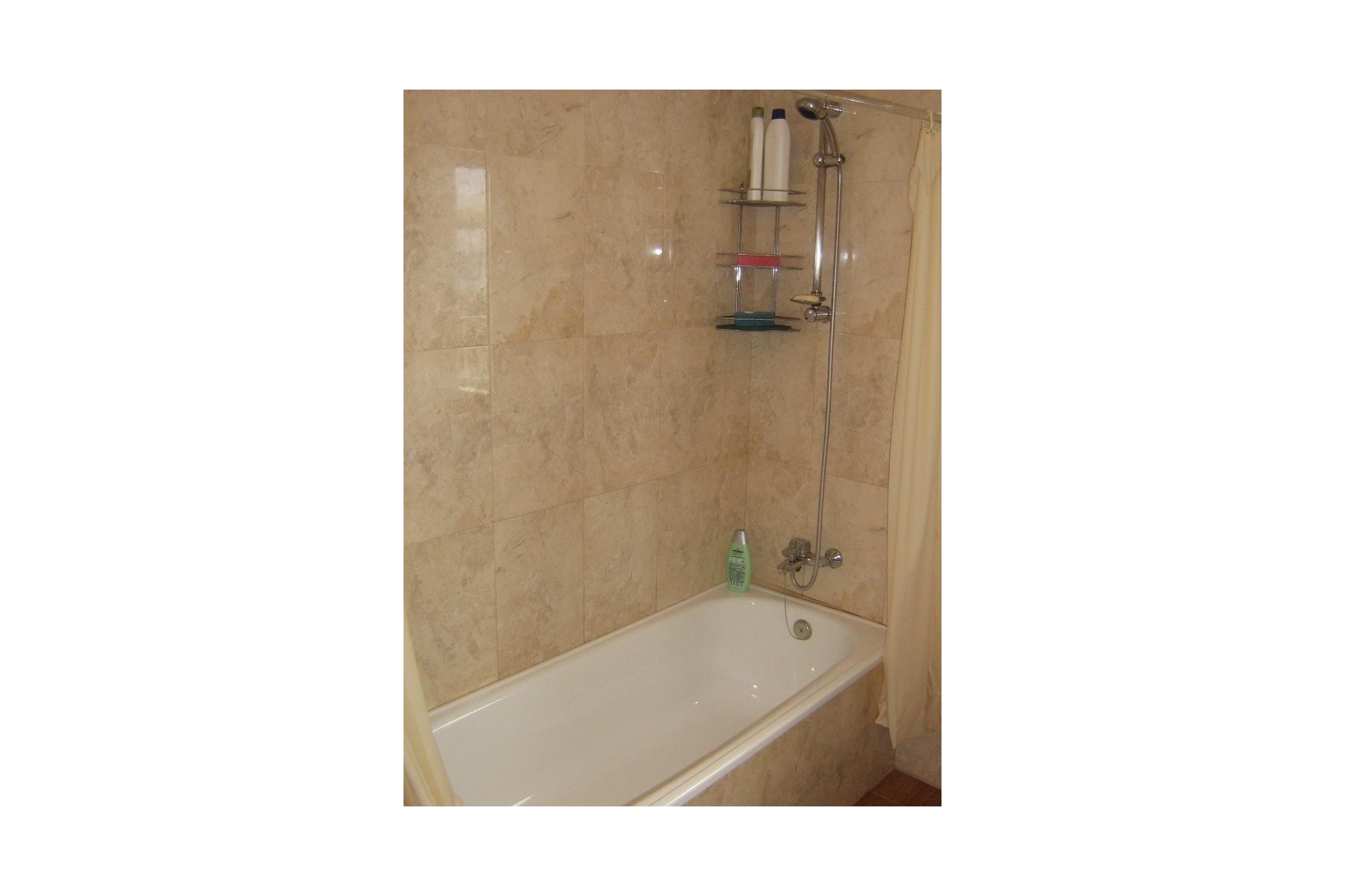 Resale - Apartment -
Torrevieja - Estacion De Autobuses