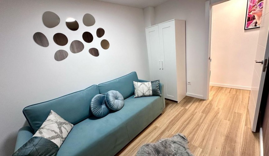 Resale - Apartment -
Torrevieja - Estacion De Autobuses