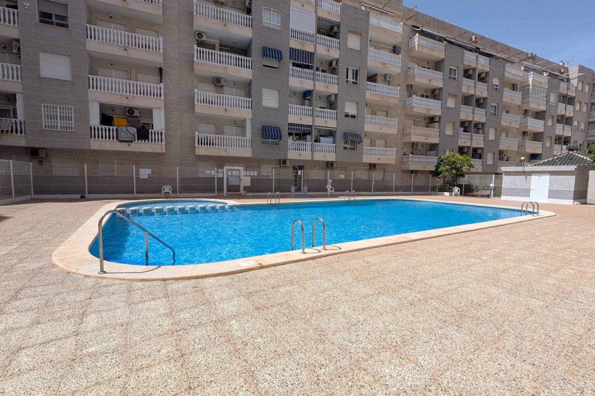 Resale - Apartment -
Torrevieja - Estacion De Autobuses