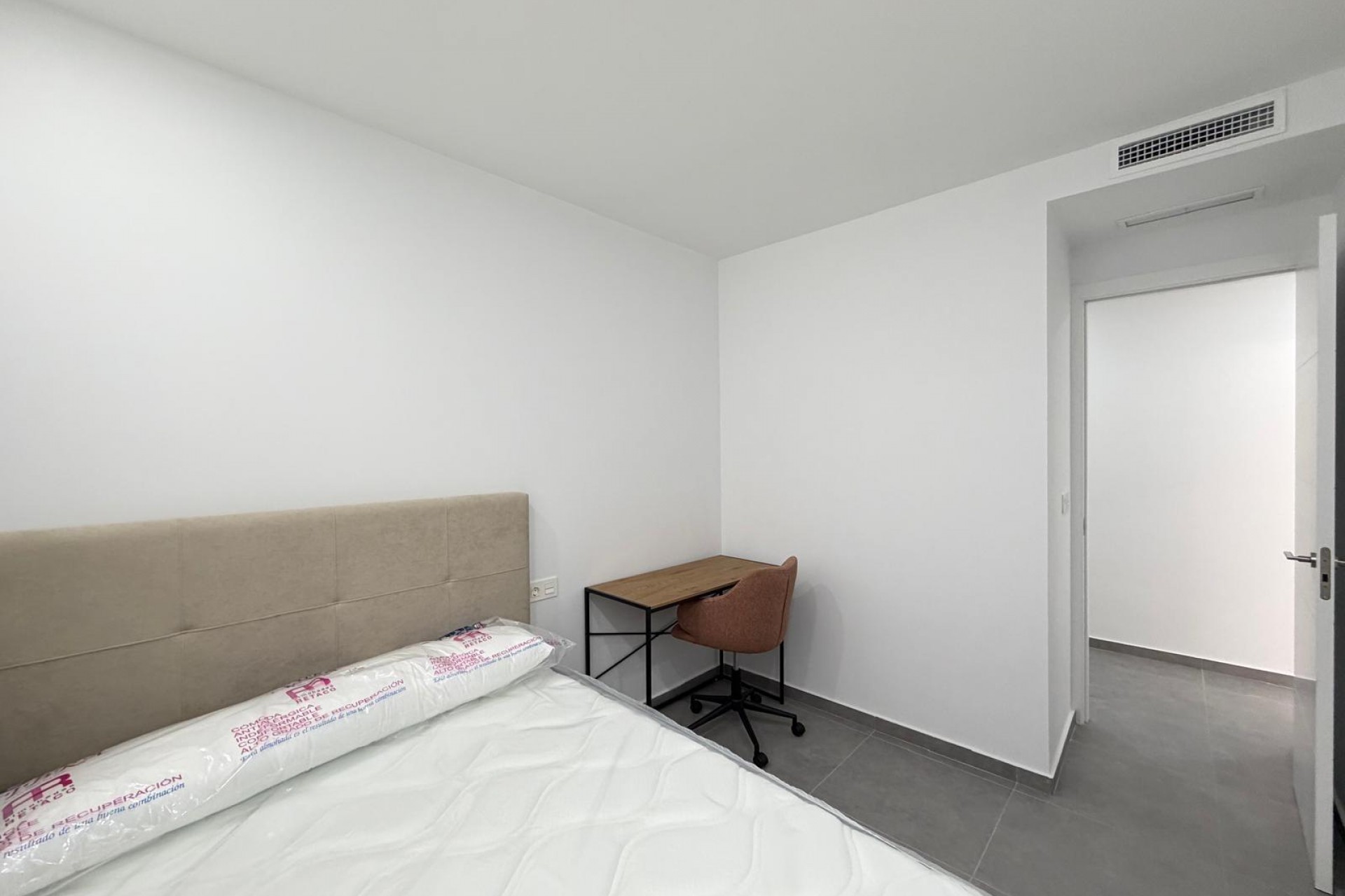 Resale - Apartment -
Torrevieja - Estacion De Autobuses