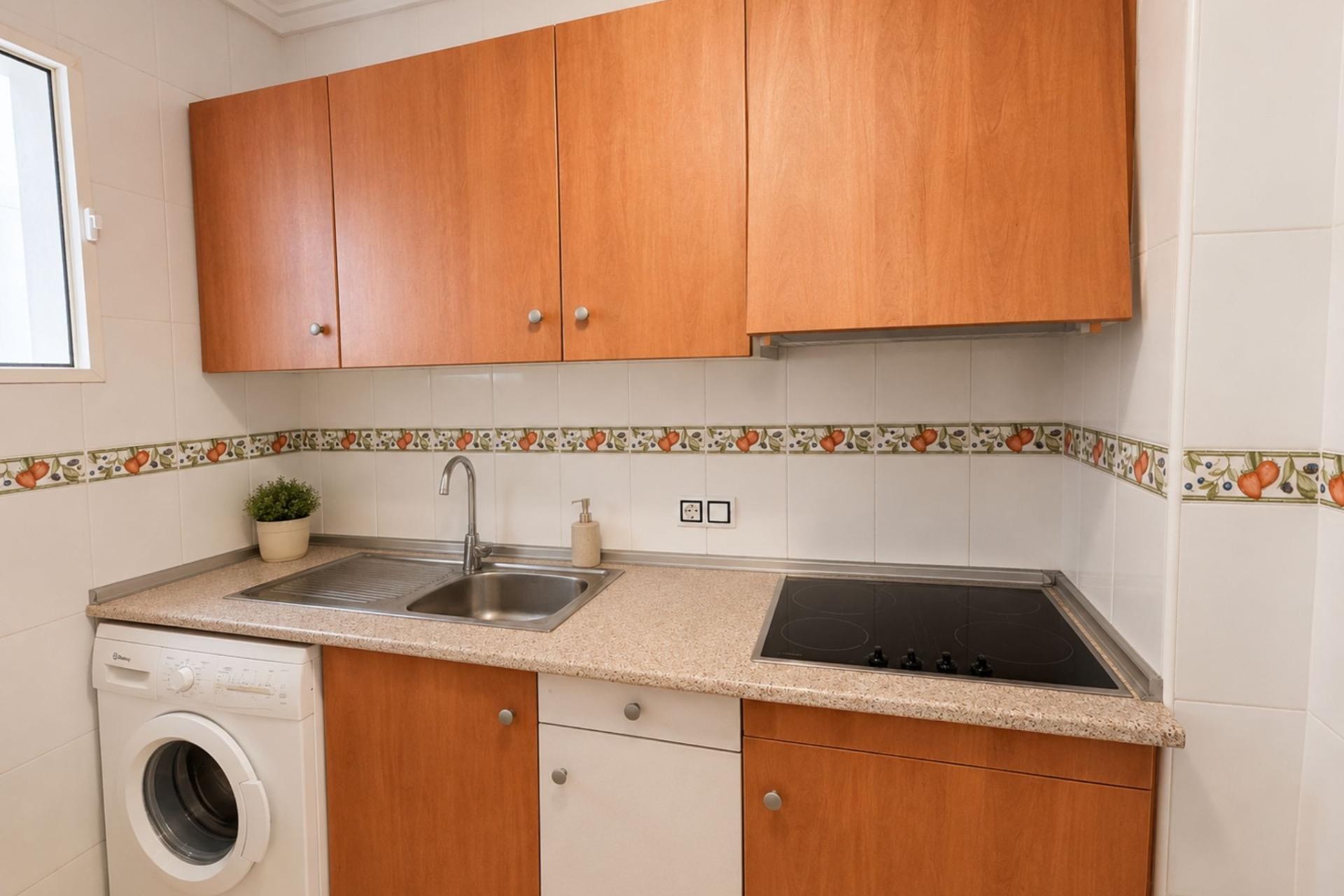 Resale - Apartment -
Torrevieja - Estacion De Autobuses