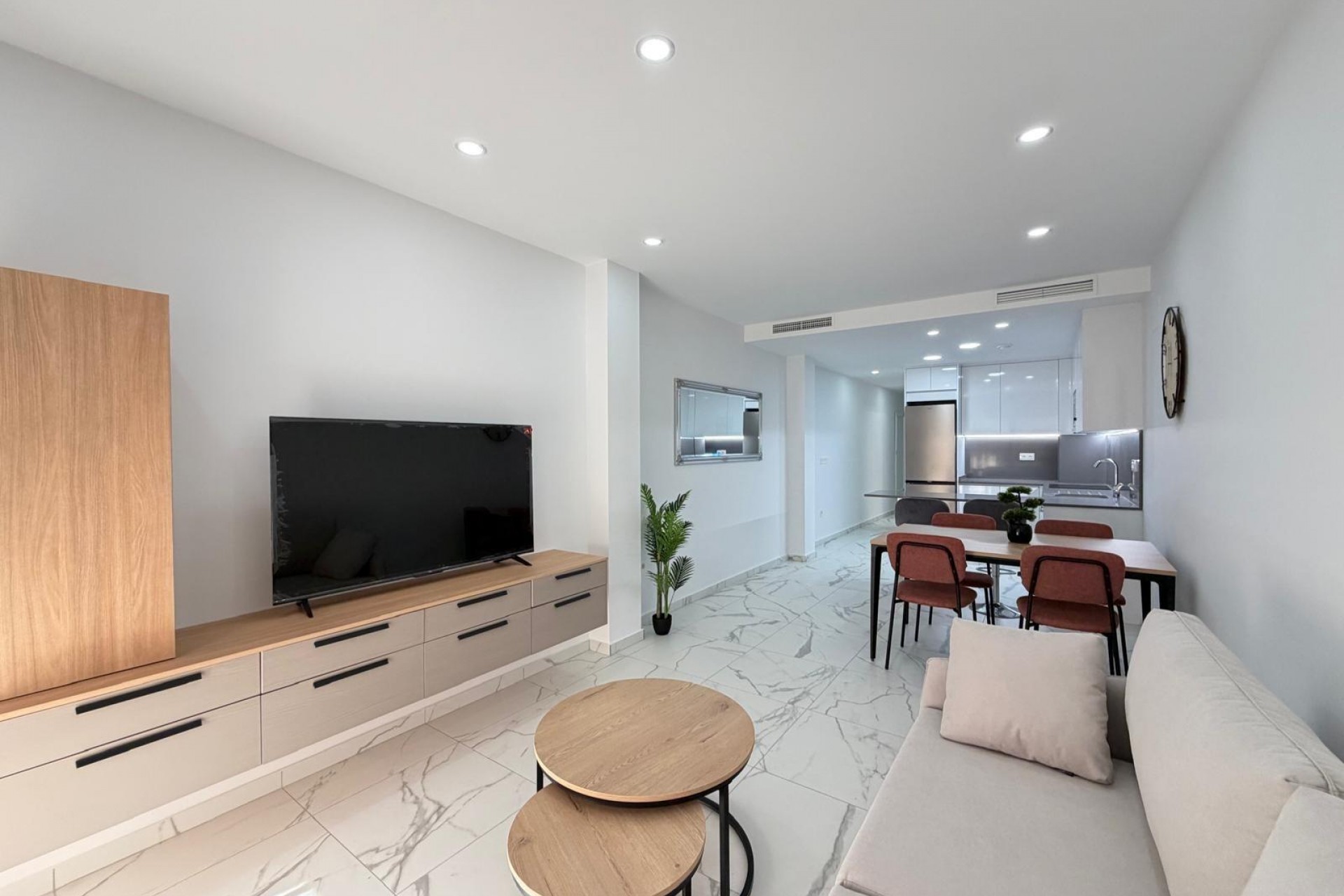 Resale - Apartment -
Torrevieja - Estacion De Autobuses