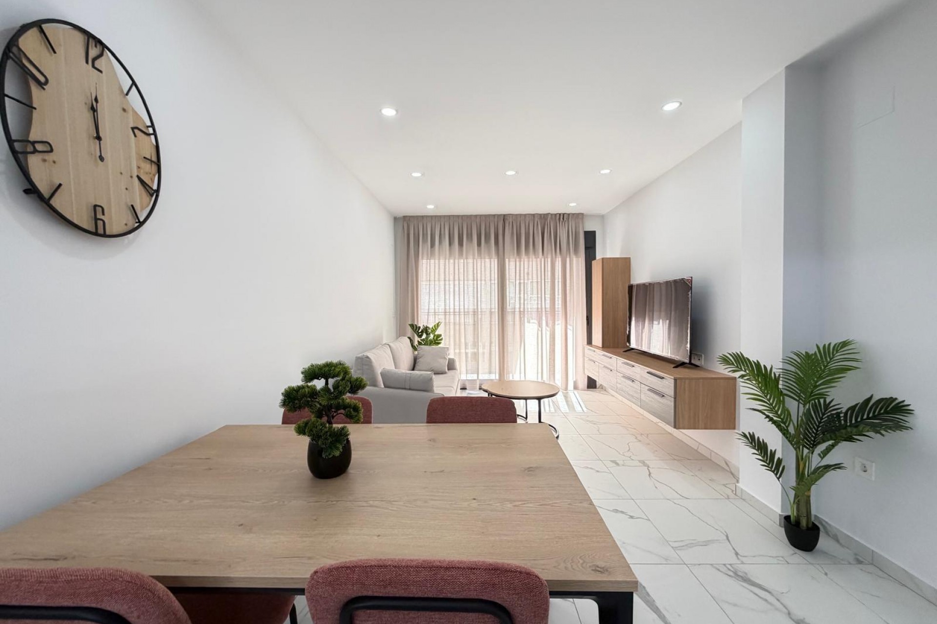 Resale - Apartment -
Torrevieja - Estacion De Autobuses