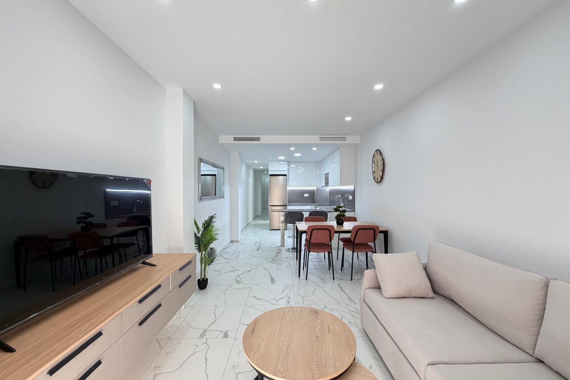 Resale - Apartment -
Torrevieja - Estacion De Autobuses