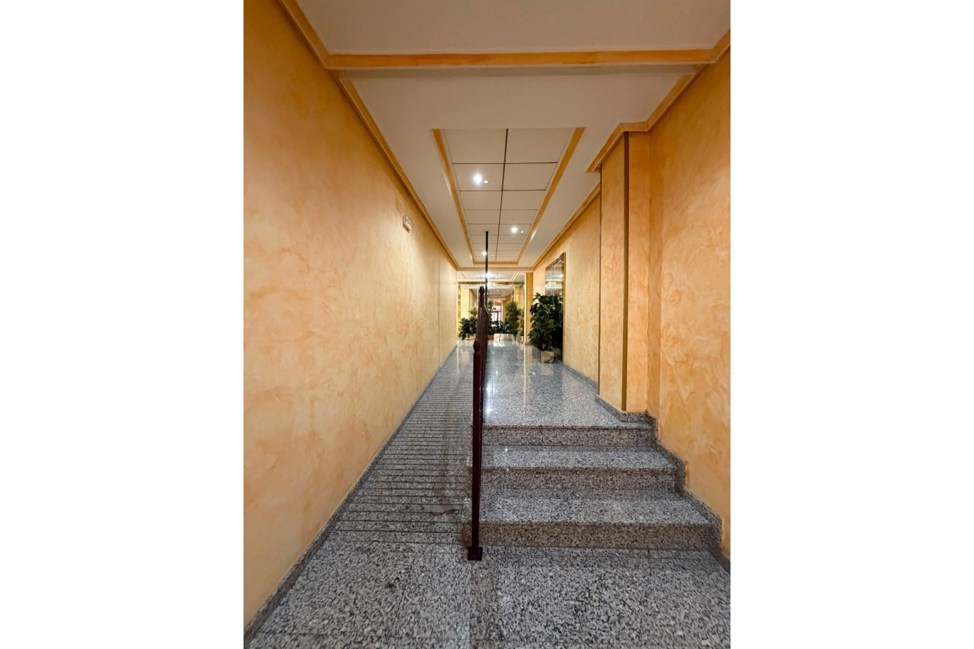 Resale - Apartment -
Torrevieja - Estacion De Autobuses