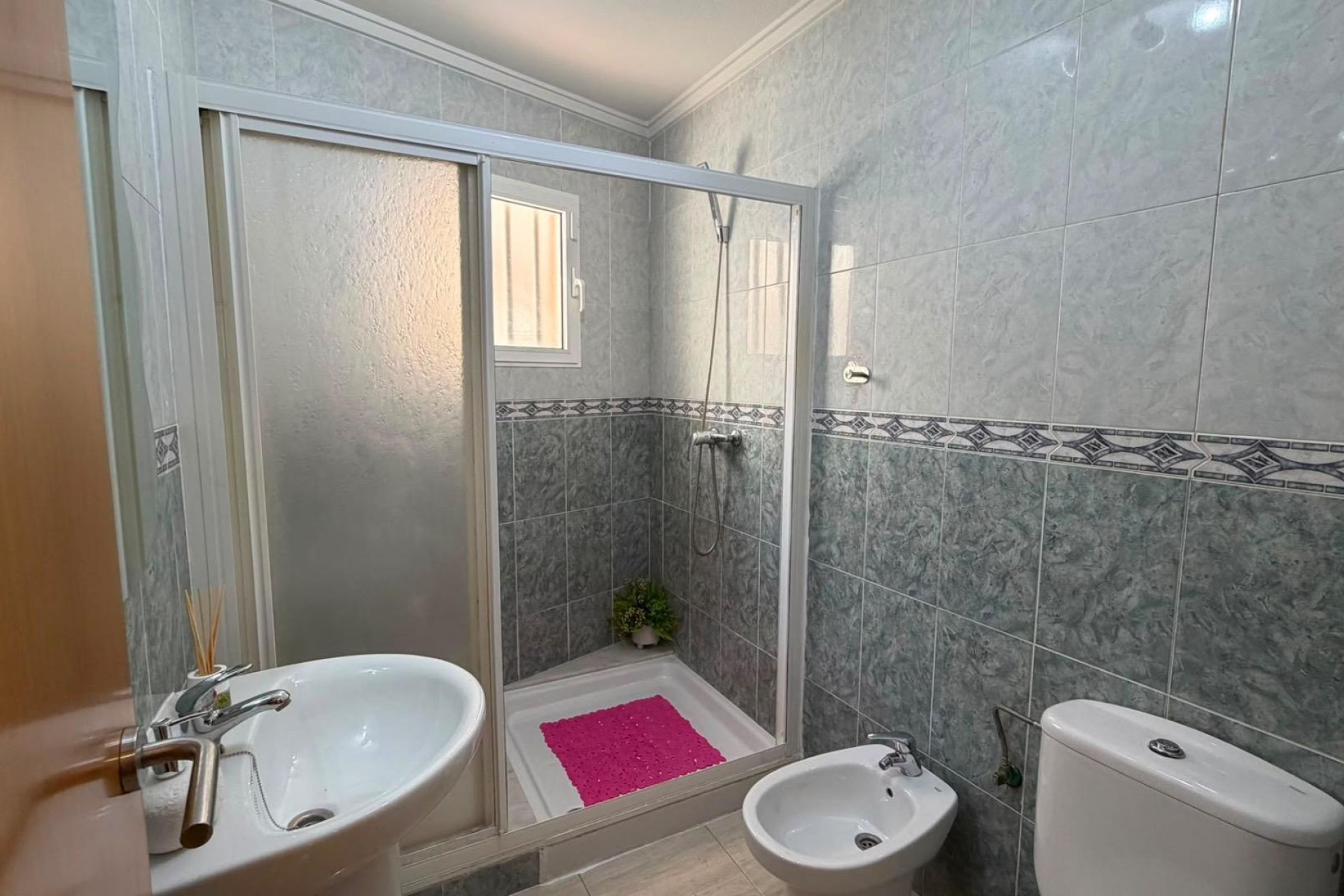 Resale - Apartment -
Torrevieja - Estacion De Autobuses