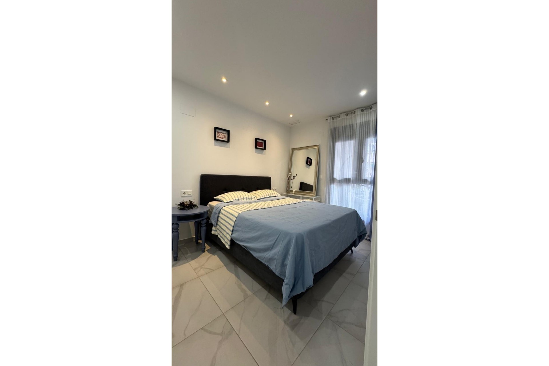 Resale - Apartment -
Torrevieja - Estacion De Autobuses