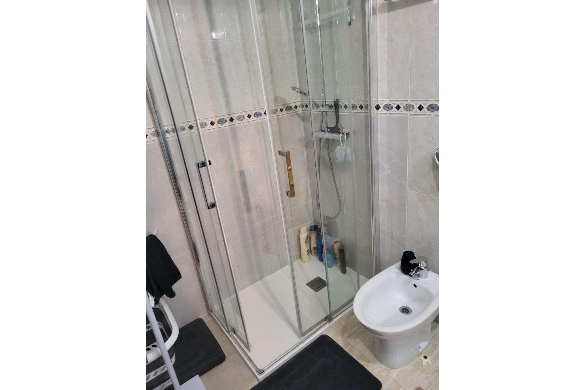 Resale - Apartment -
Torrevieja - Estacion De Autobuses