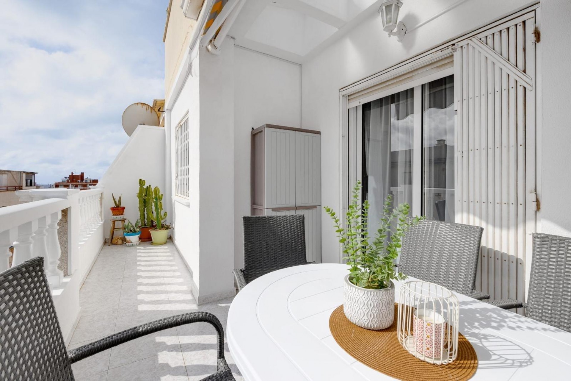 Resale - Apartment -
Torrevieja - Estacion De Autobuses