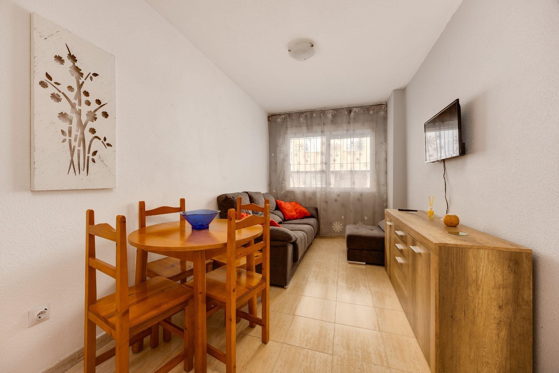 Resale - Apartment -
Torrevieja - Estacion De Autobuses