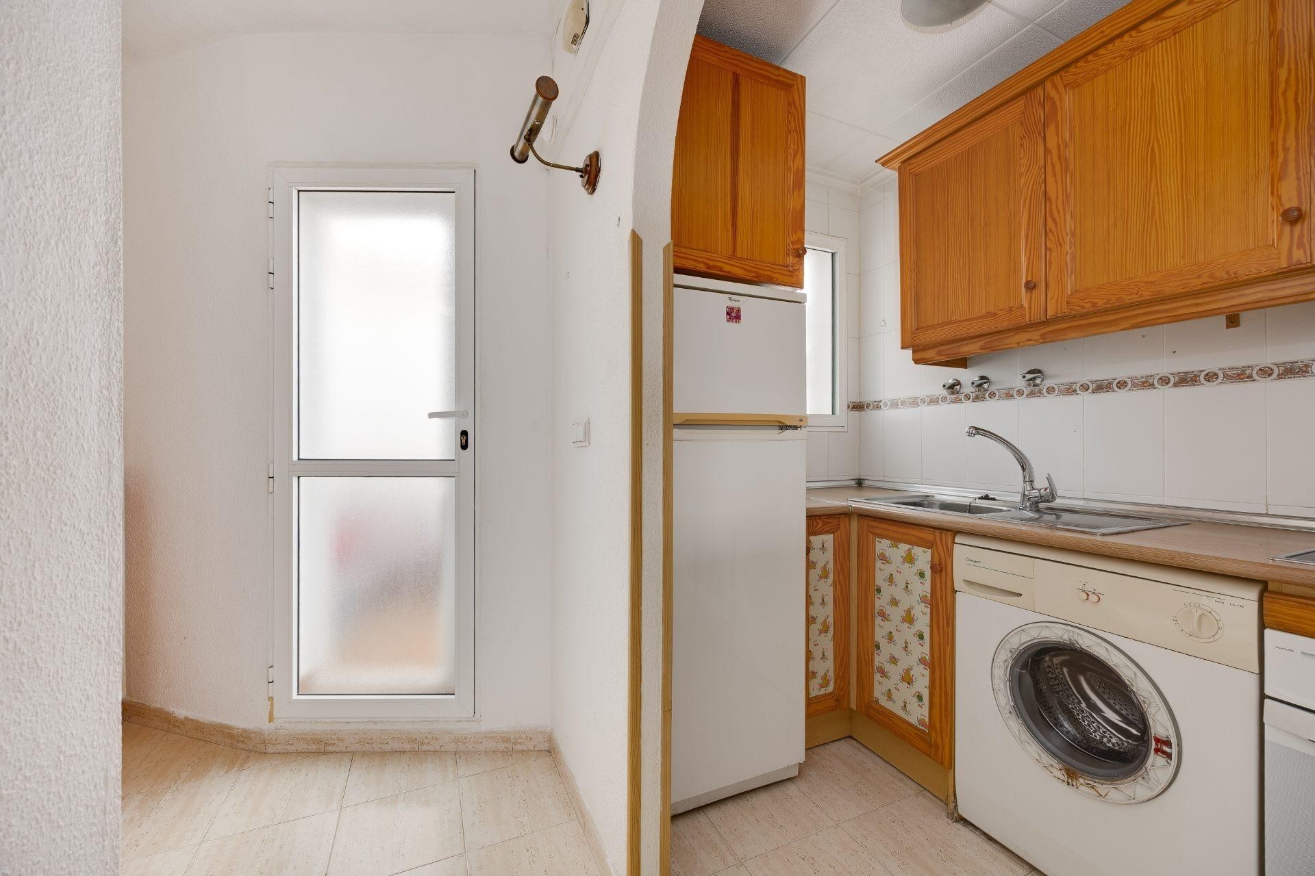 Resale - Apartment -
Torrevieja - Estacion De Autobuses