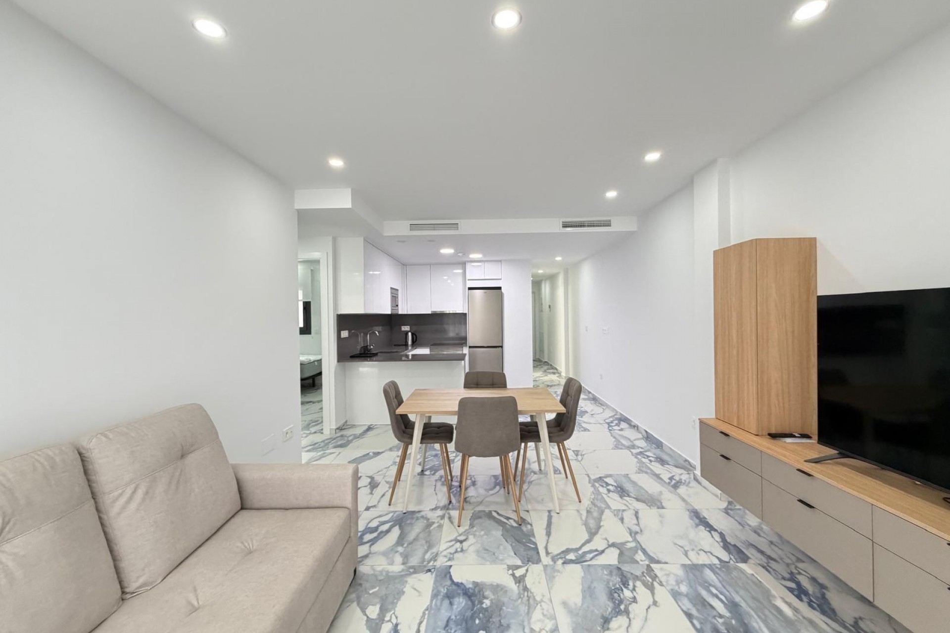 Resale - Apartment -
Torrevieja - Estacion De Autobuses