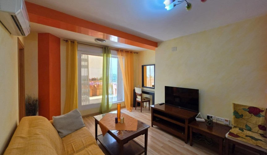 Resale - Apartment -
Torrevieja - Estacion De Autobuses