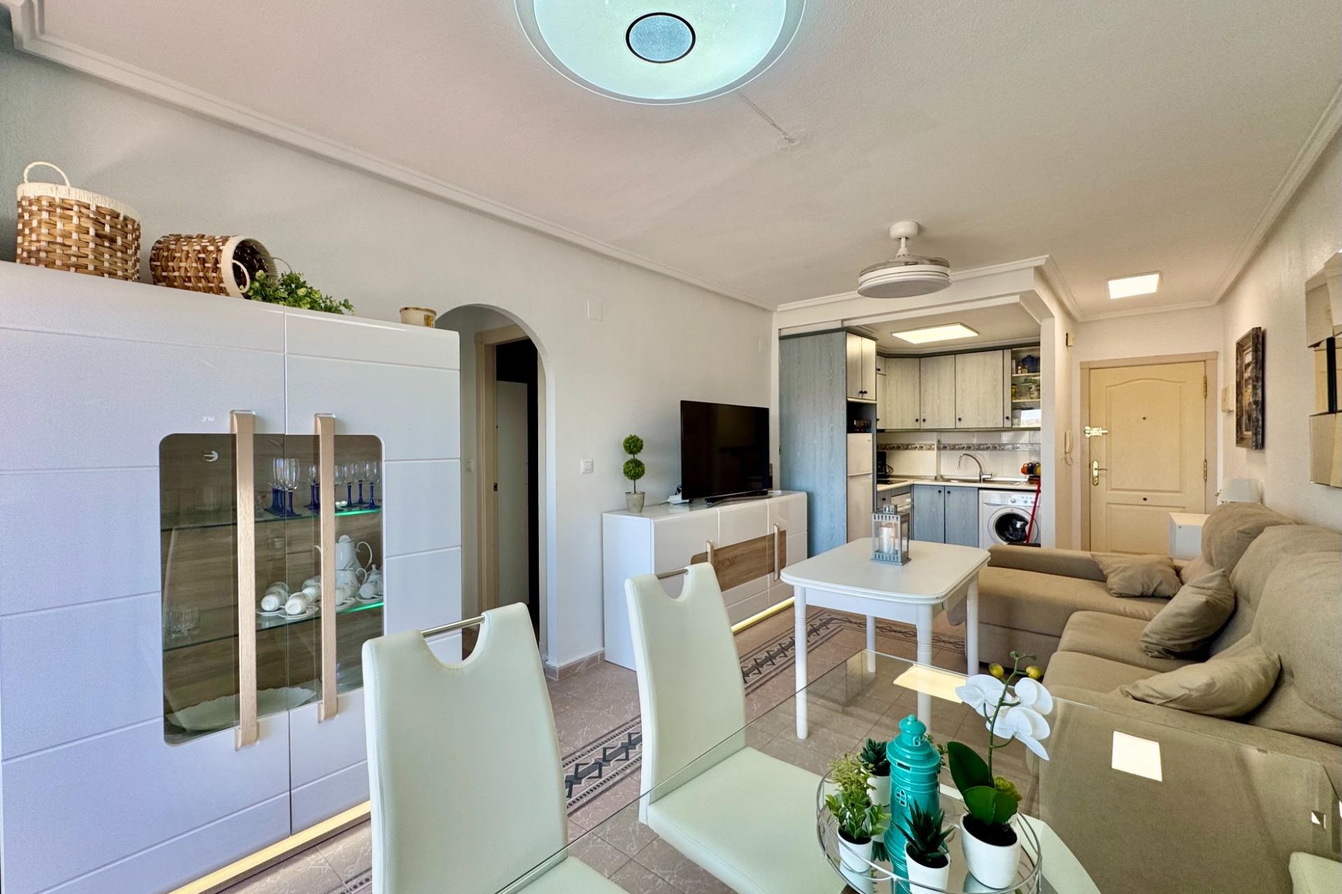 Resale - Apartment -
Torrevieja - Gaspar Perrelló