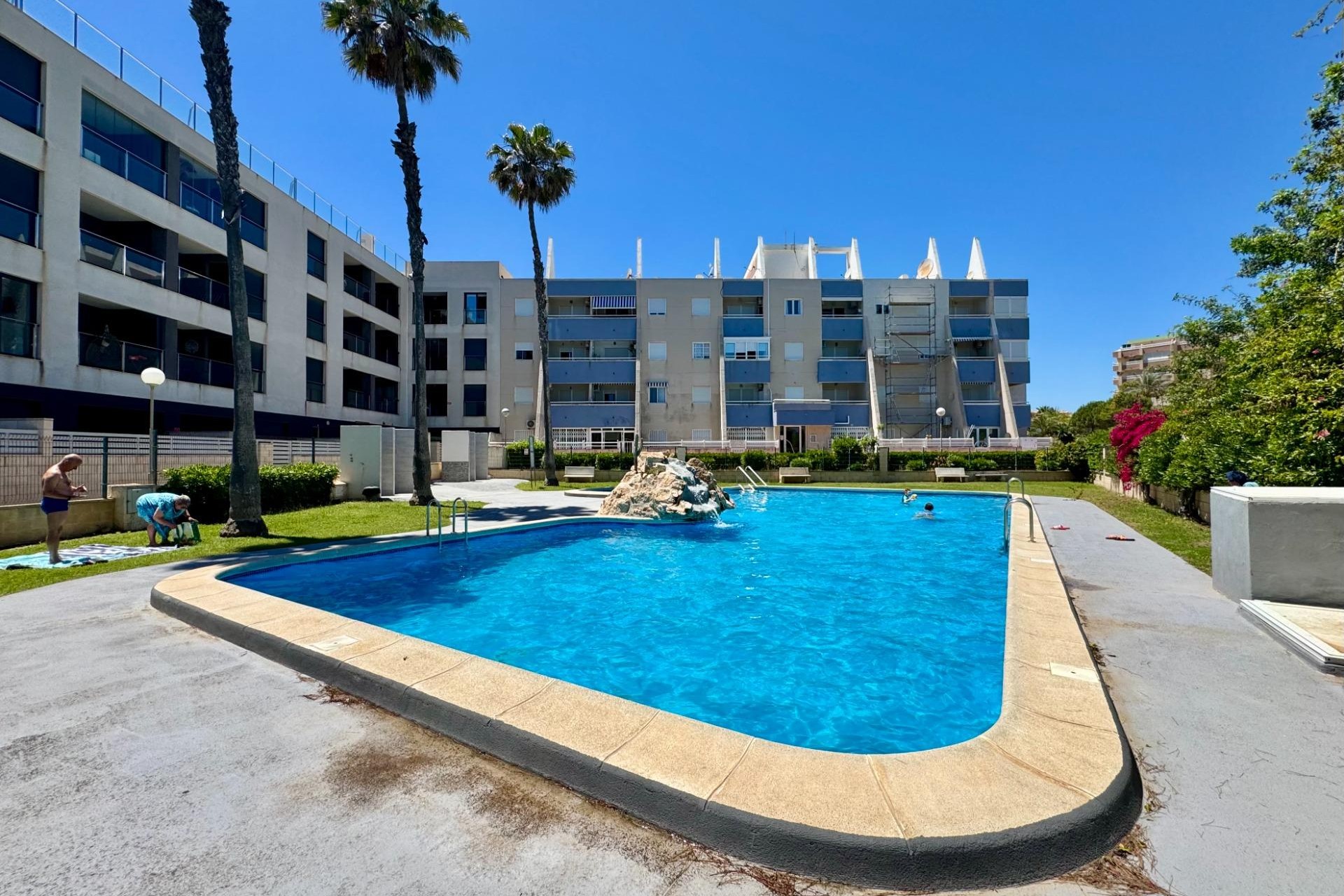 Resale - Apartment -
Torrevieja - Gaspar Perrelló
