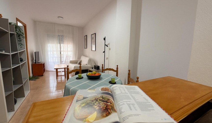 Resale - Apartment -
Torrevieja - Habaneras
