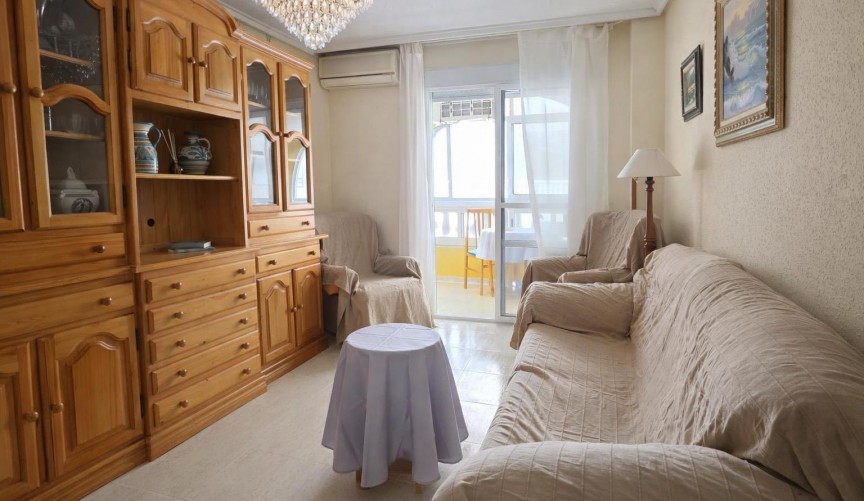 Resale - Apartment -
Torrevieja - Habaneras