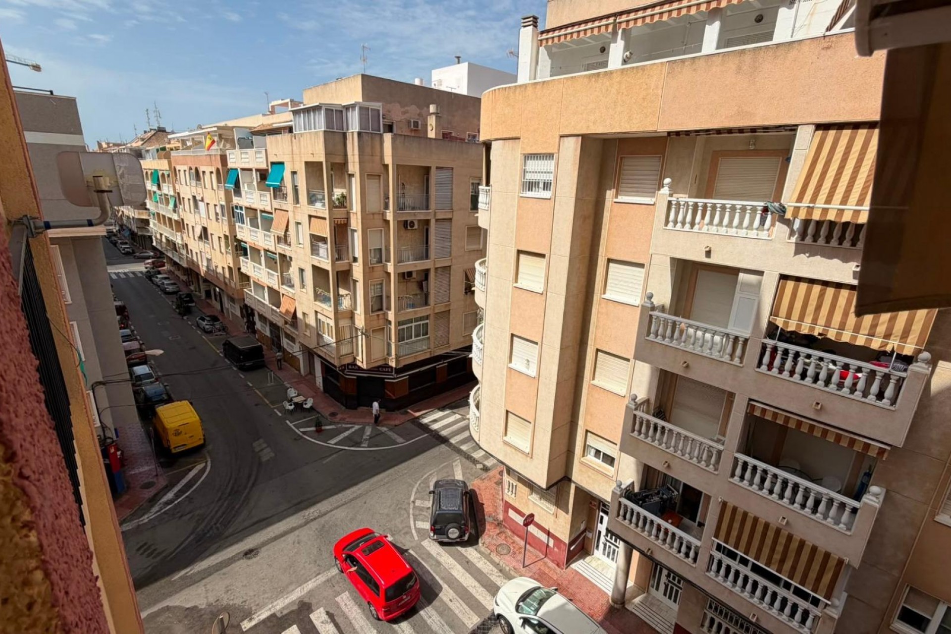 Resale - Apartment -
Torrevieja - Habaneras