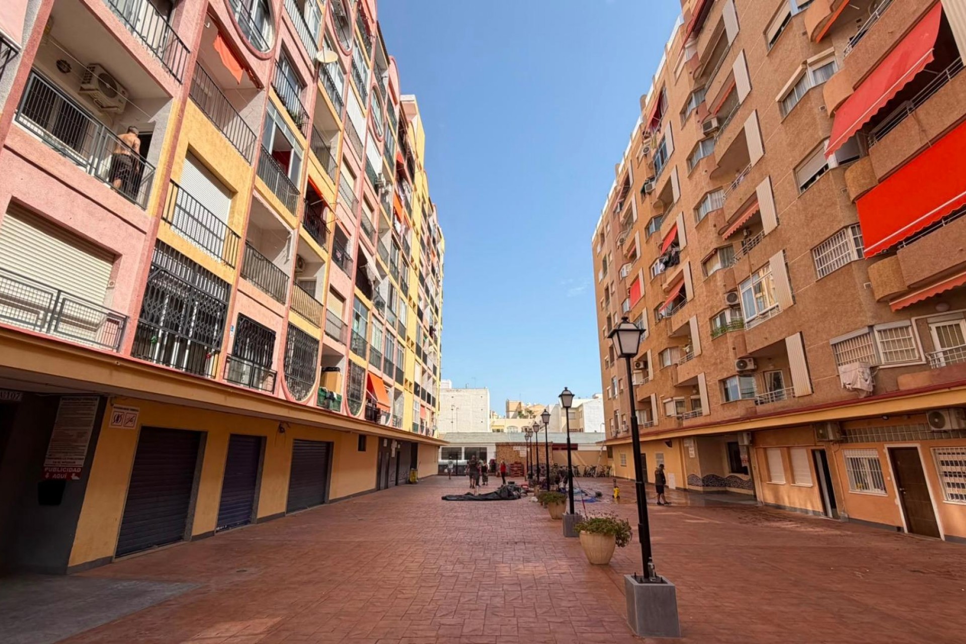 Resale - Apartment -
Torrevieja - Habaneras