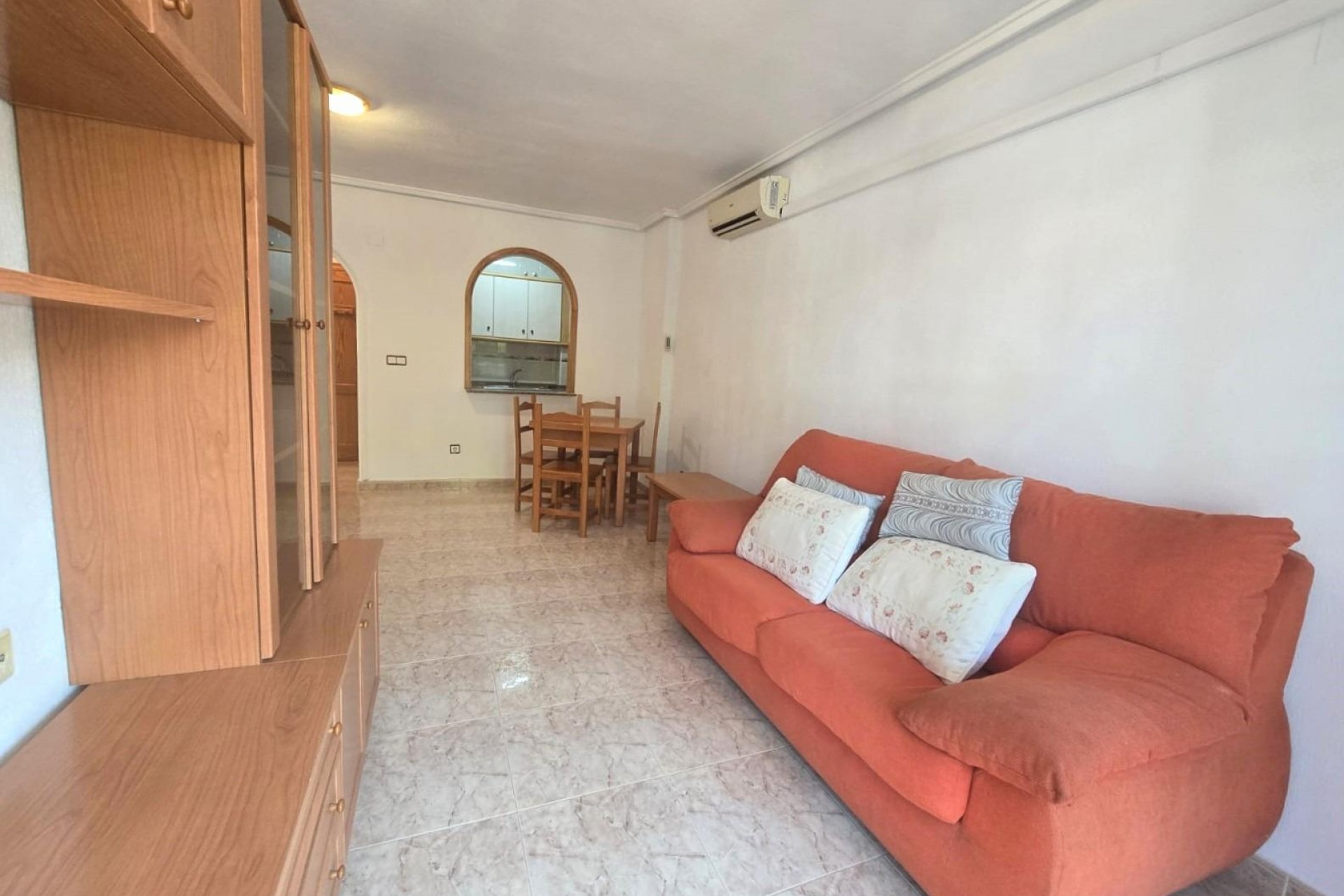 Resale - Apartment -
Torrevieja - Habaneras