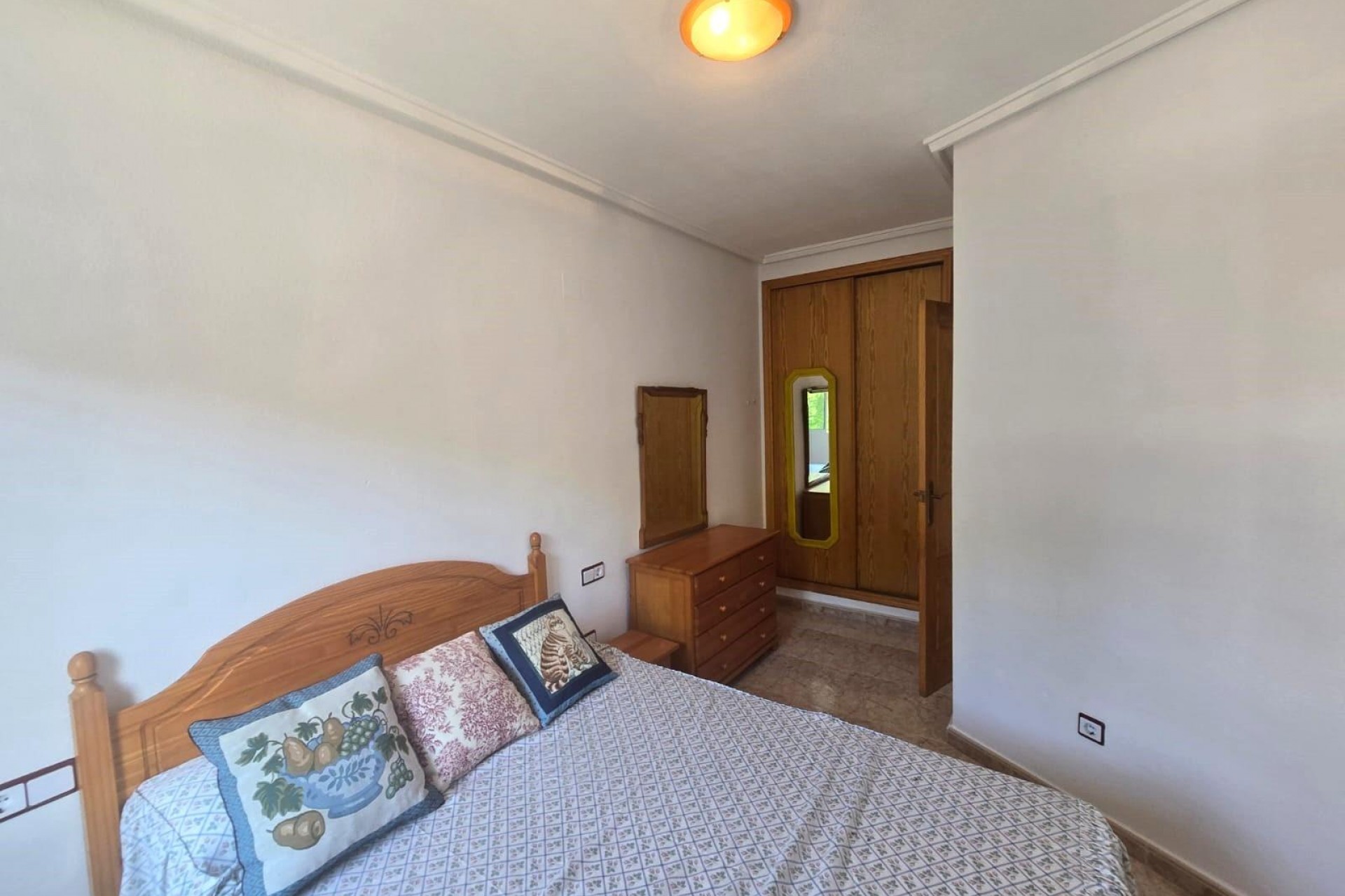Resale - Apartment -
Torrevieja - Habaneras