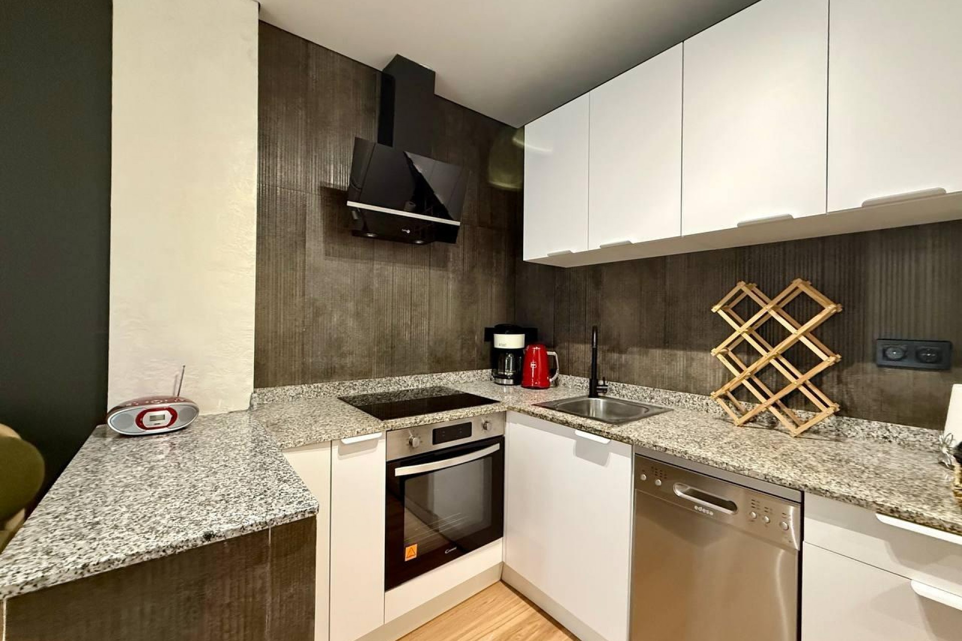 Resale - Apartment -
Torrevieja - Habaneras