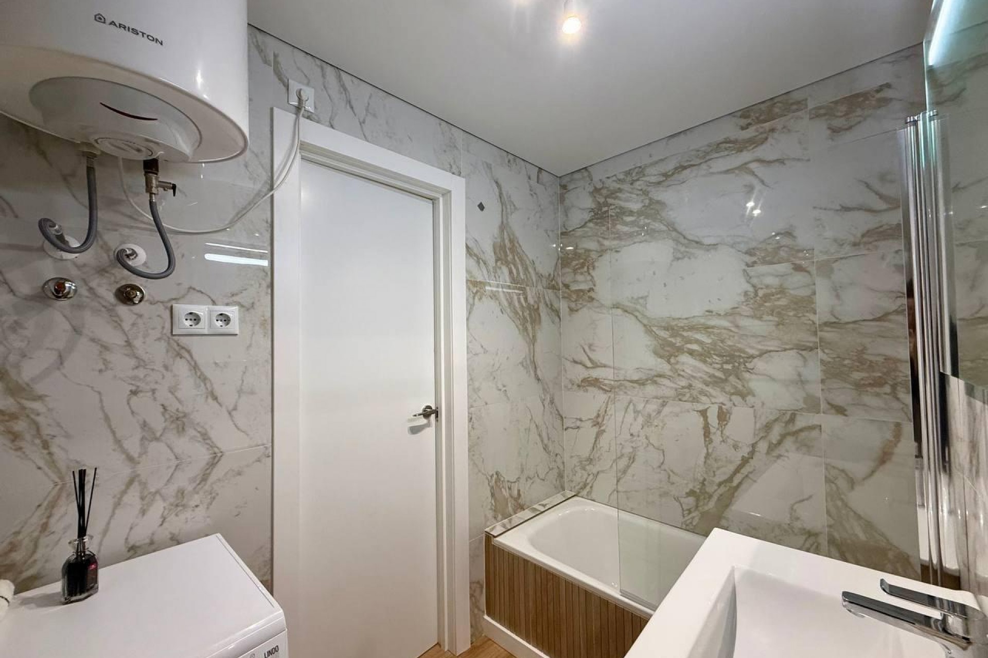 Resale - Apartment -
Torrevieja - Habaneras