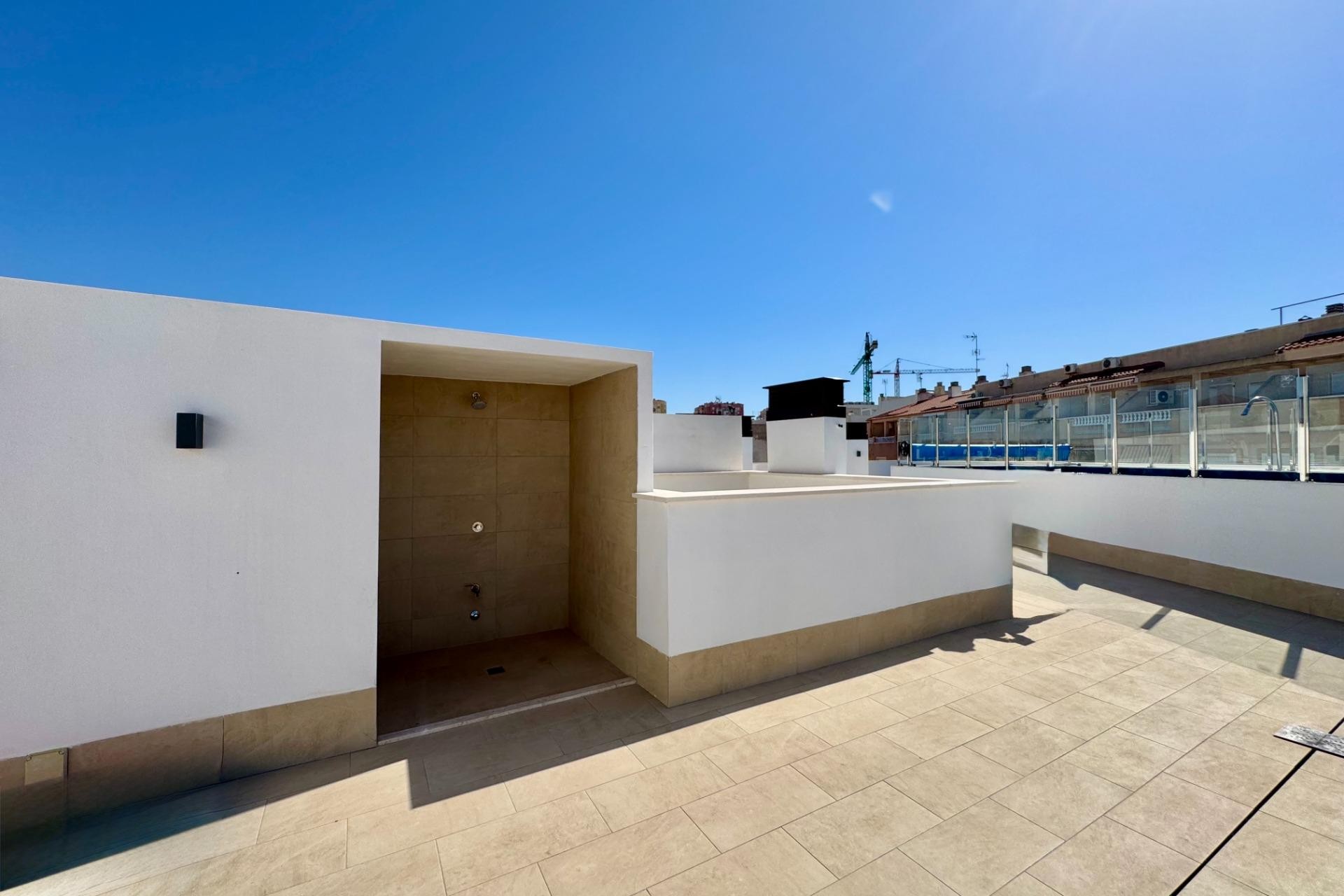 Resale - Apartment -
Torrevieja - Habaneras