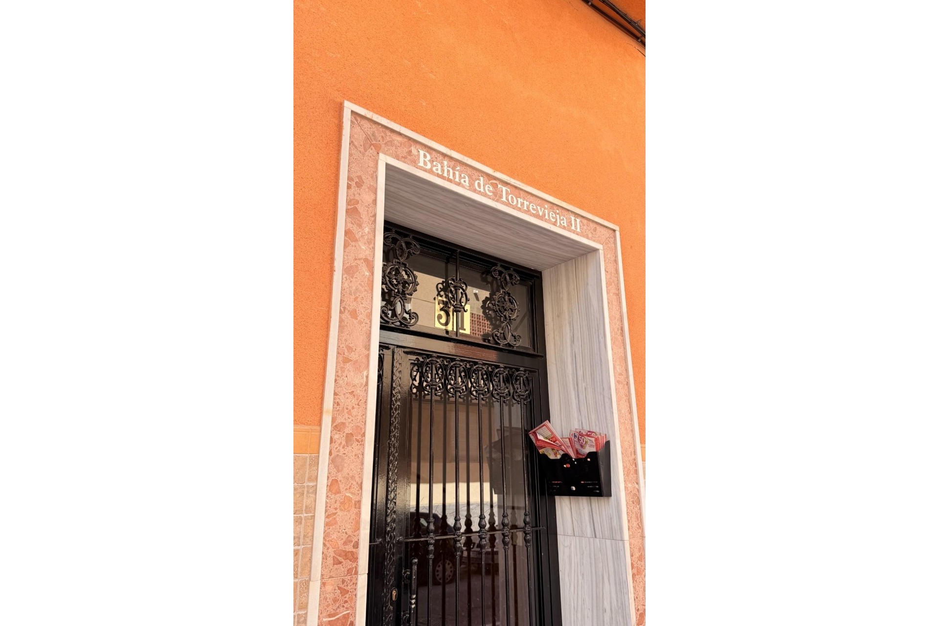 Resale - Apartment -
Torrevieja - Habaneras