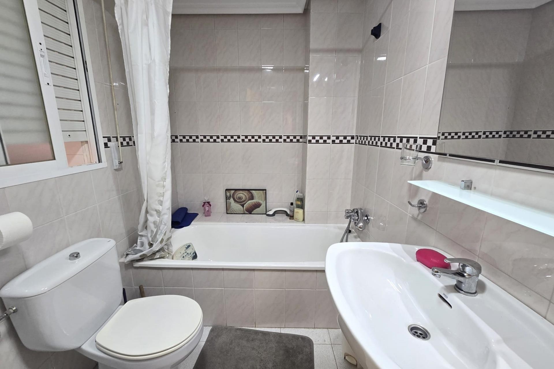 Resale - Apartment -
Torrevieja - La Mata Pueblo