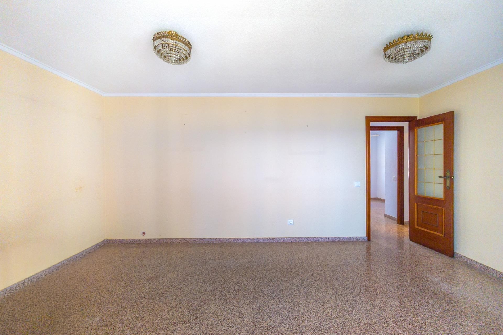 Resale - Apartment -
Torrevieja - La Mata Pueblo