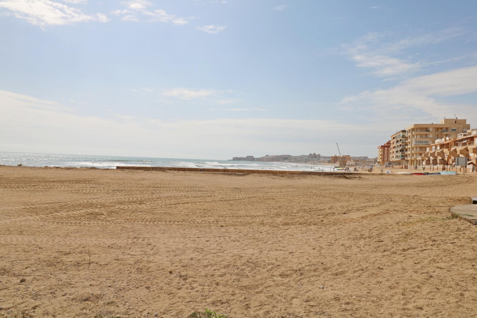 Resale - Apartment -
Torrevieja - La Mata Pueblo