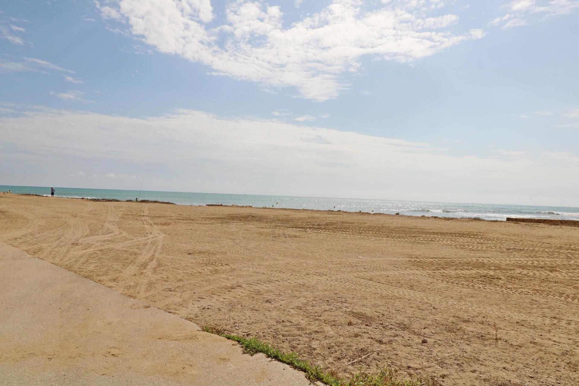 Resale - Apartment -
Torrevieja - La Mata Pueblo