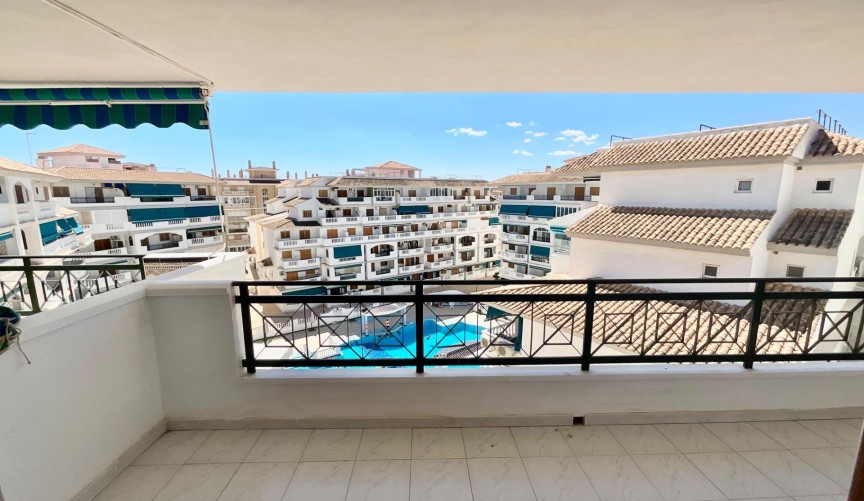 Resale - Apartment -
Torrevieja - La Mata