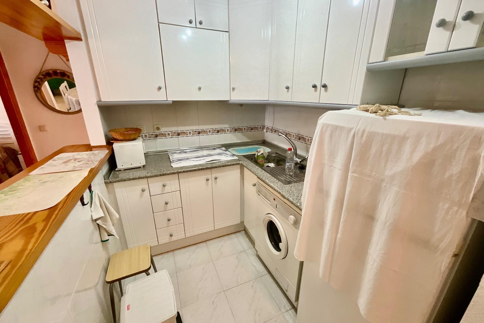 Resale - Apartment -
Torrevieja - La Mata