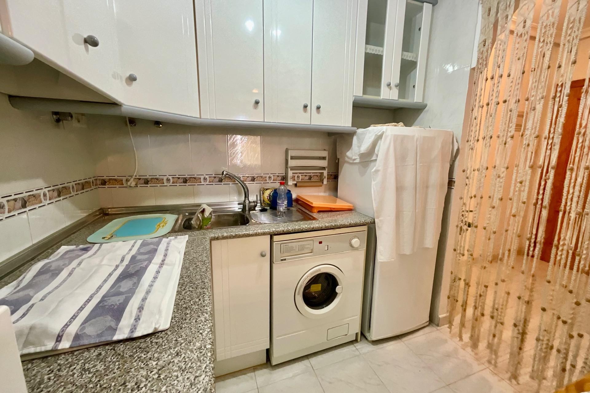 Resale - Apartment -
Torrevieja - La Mata