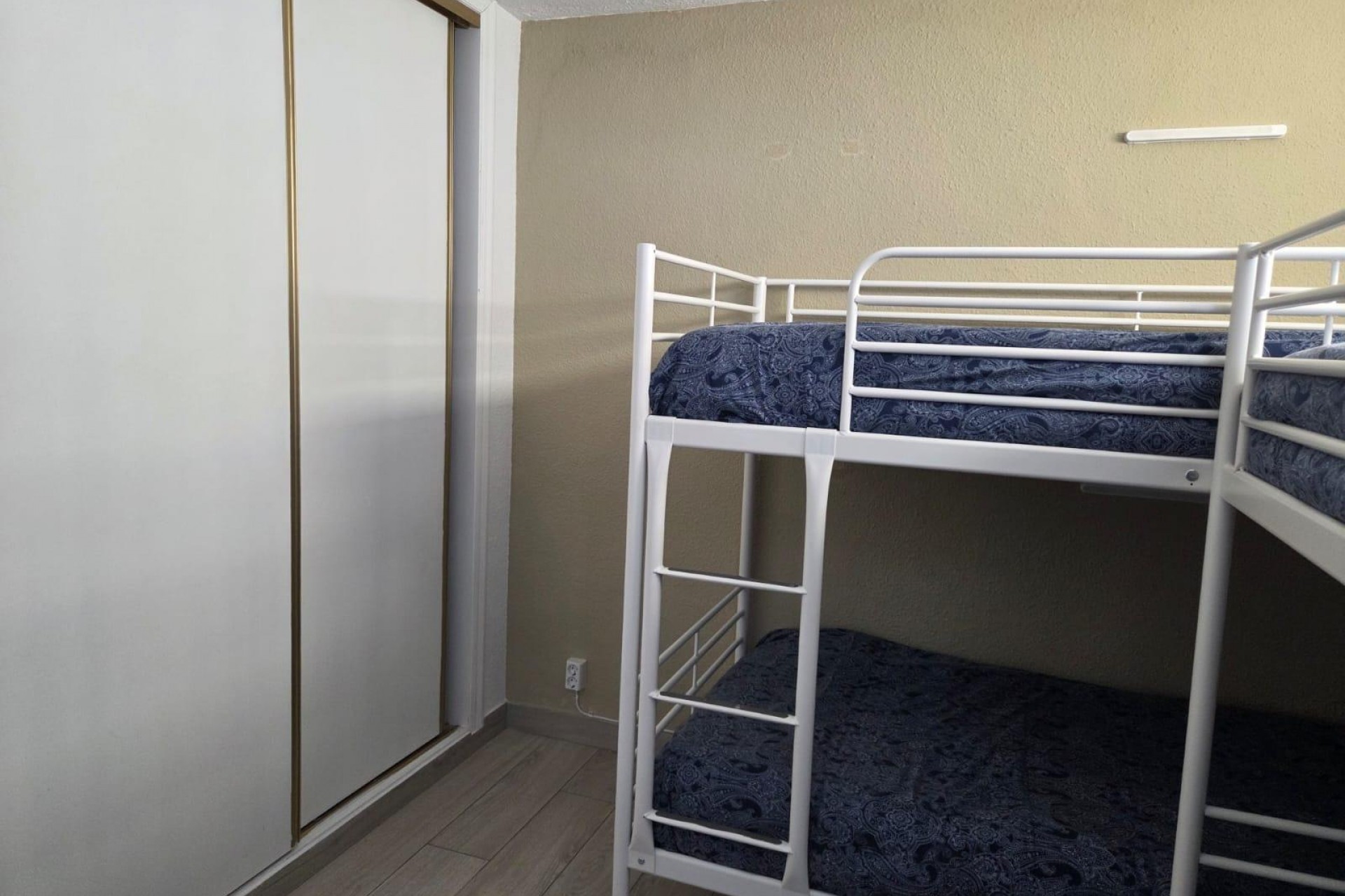 Resale - Apartment -
Torrevieja - La Mata